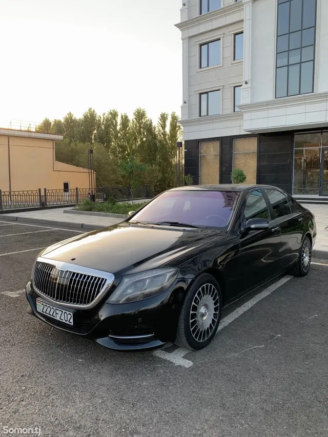 Mercedes-Benz S class 2004 · 5.0 AT