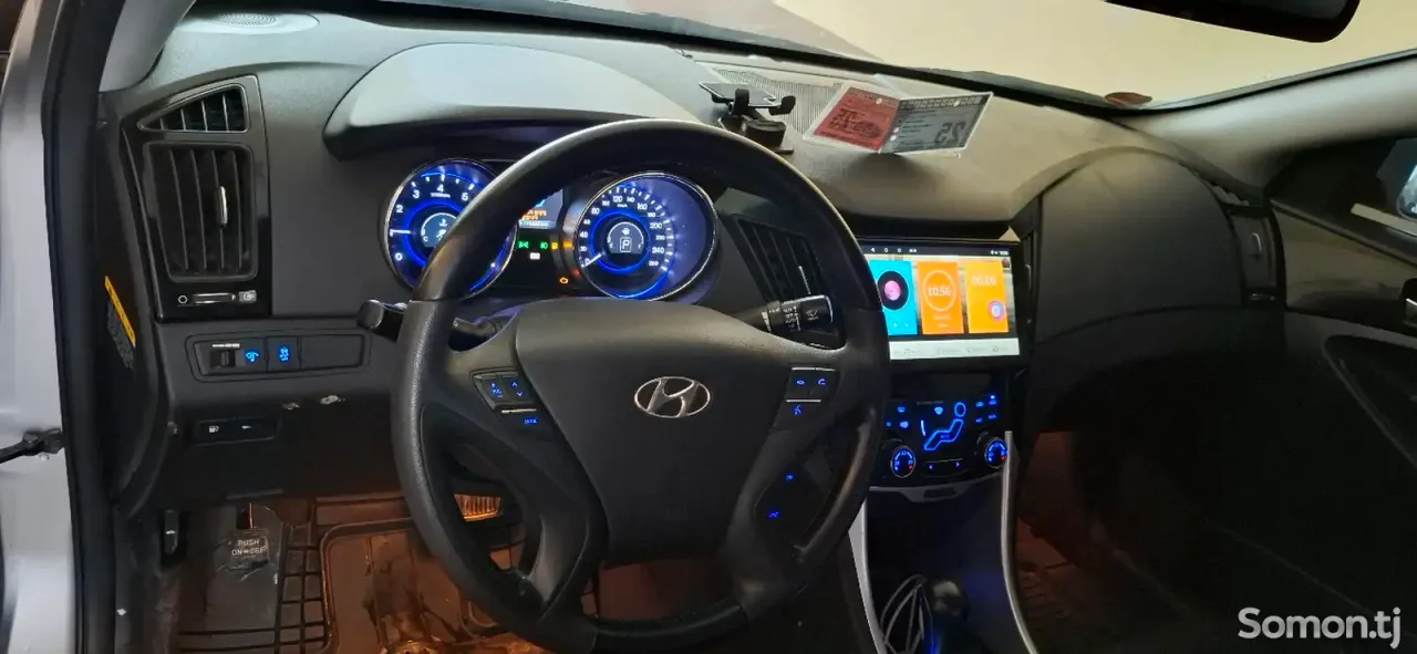 Hyundai Sonata 2010 · 2.0 AT