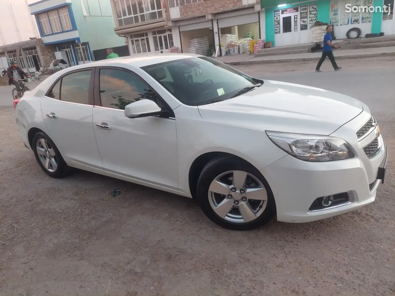Chevrolet Malibu 2015 · 2.0 AT