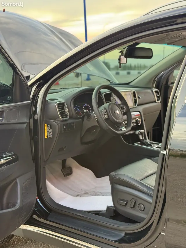 Kia Sportage 2015 · 2.0 AT
