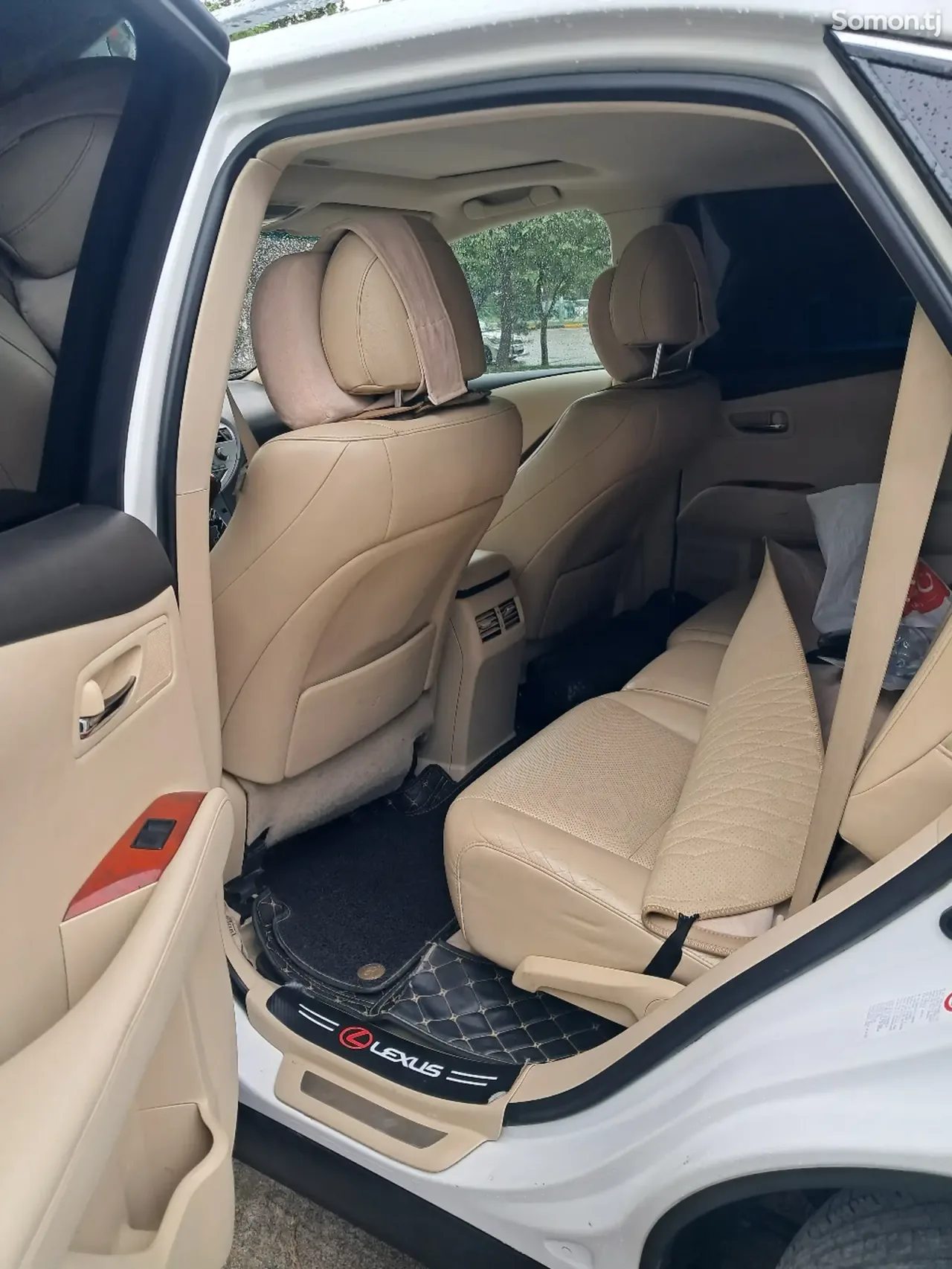 Lexus RX series 2010 · 3.5 AT