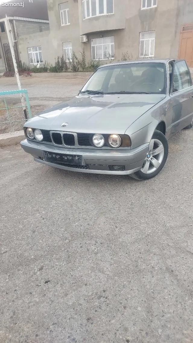 BMW 2 series 1994 · 2.0 AT