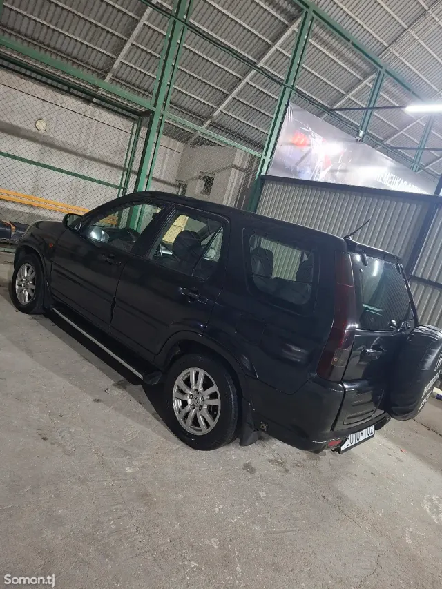 Honda CR-V 2002 · 2.0 AT