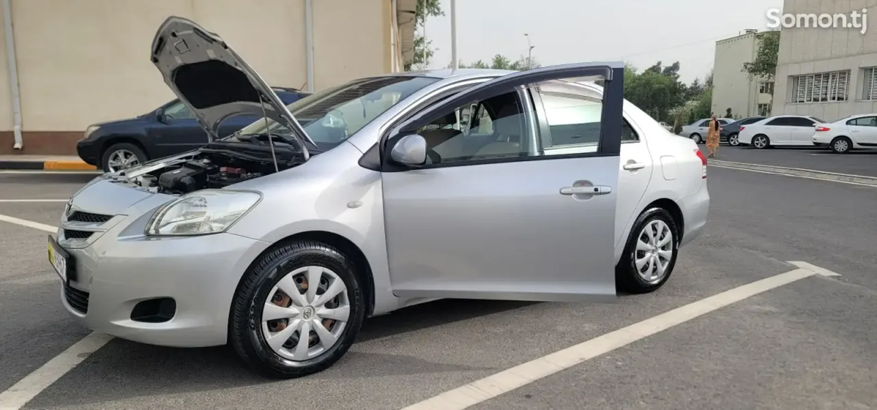 Toyota Belta 2007 · 1.3 AT