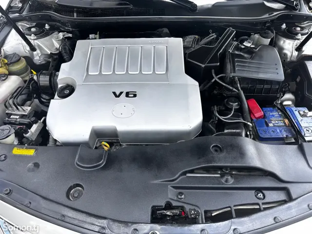 Toyota Camry 2010 · 3.5 AT