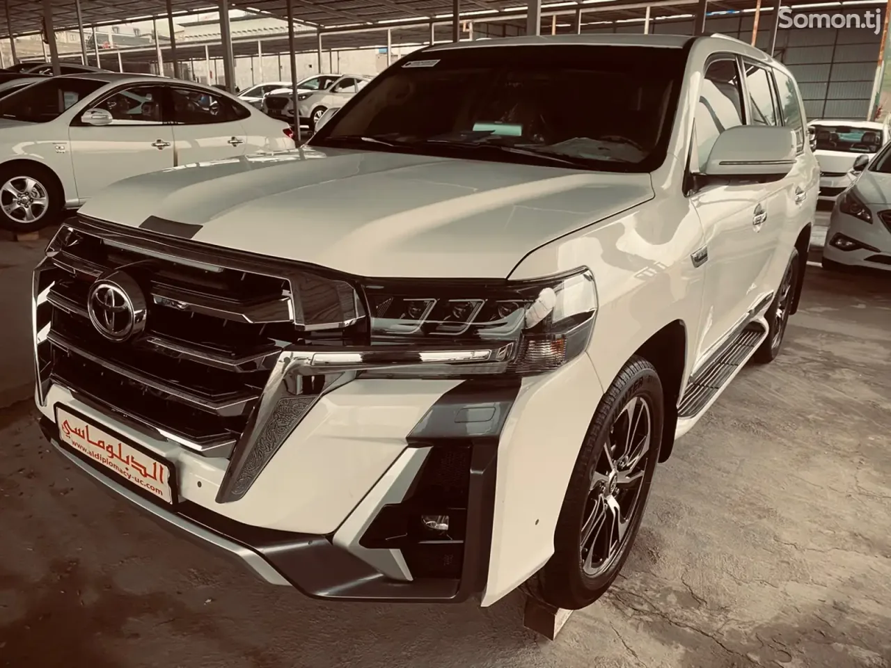 Toyota Land Cruiser 2010 · 4.0 AT