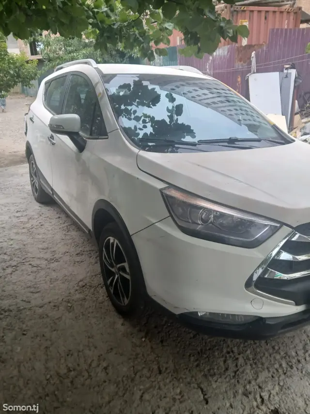 JAC JS3 2022 · 1.5 MT