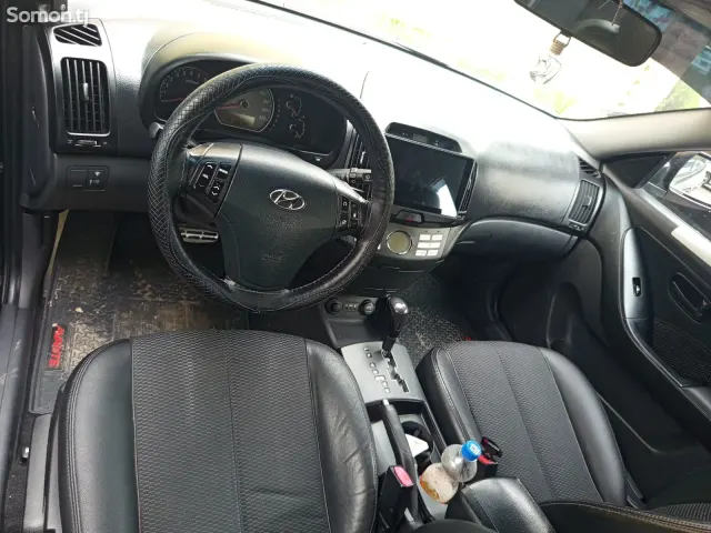 Hyundai Avante 2007 · 1.6 AT