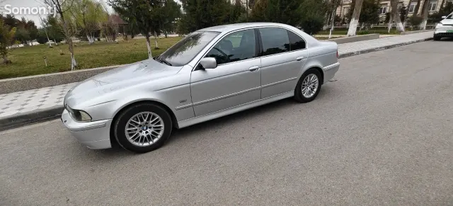 BMW 5 series 2003 · 3.0 AT