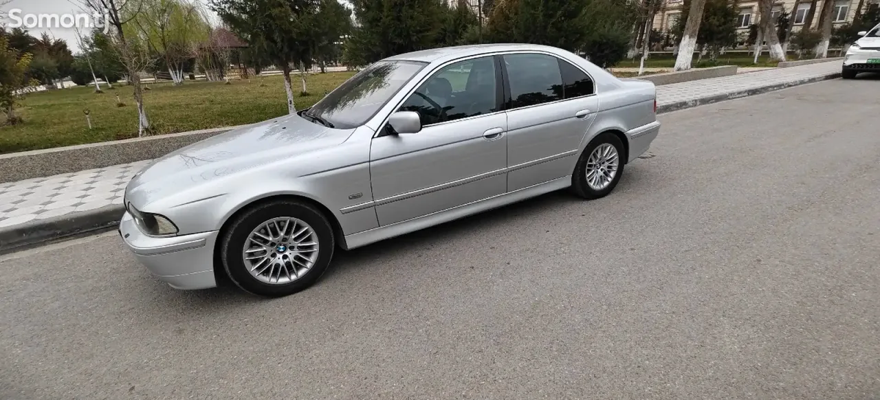 BMW 5 series 2003 · 3.0 AT