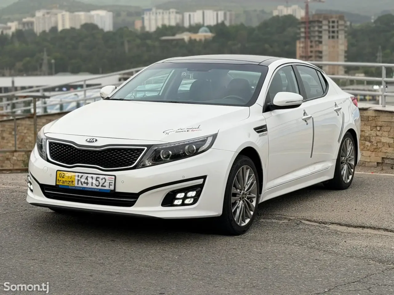 Kia K5 2015 · 2.0 AT