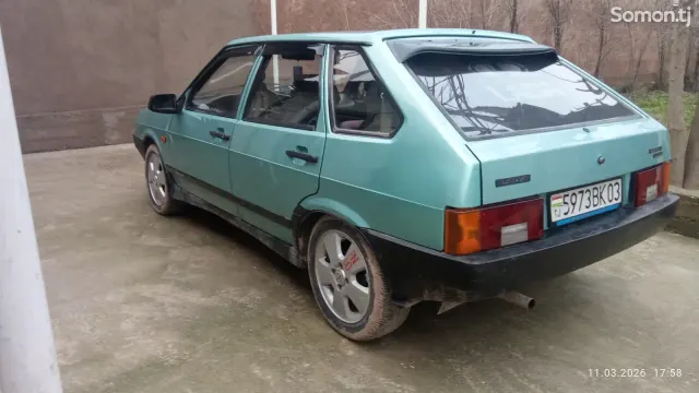 Lada (ВАЗ) 2109 2000 · 1.5 MT