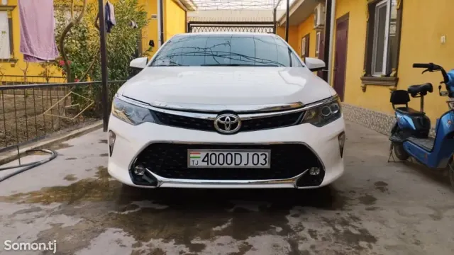 Toyota Camry 2012 · 2.5 AT