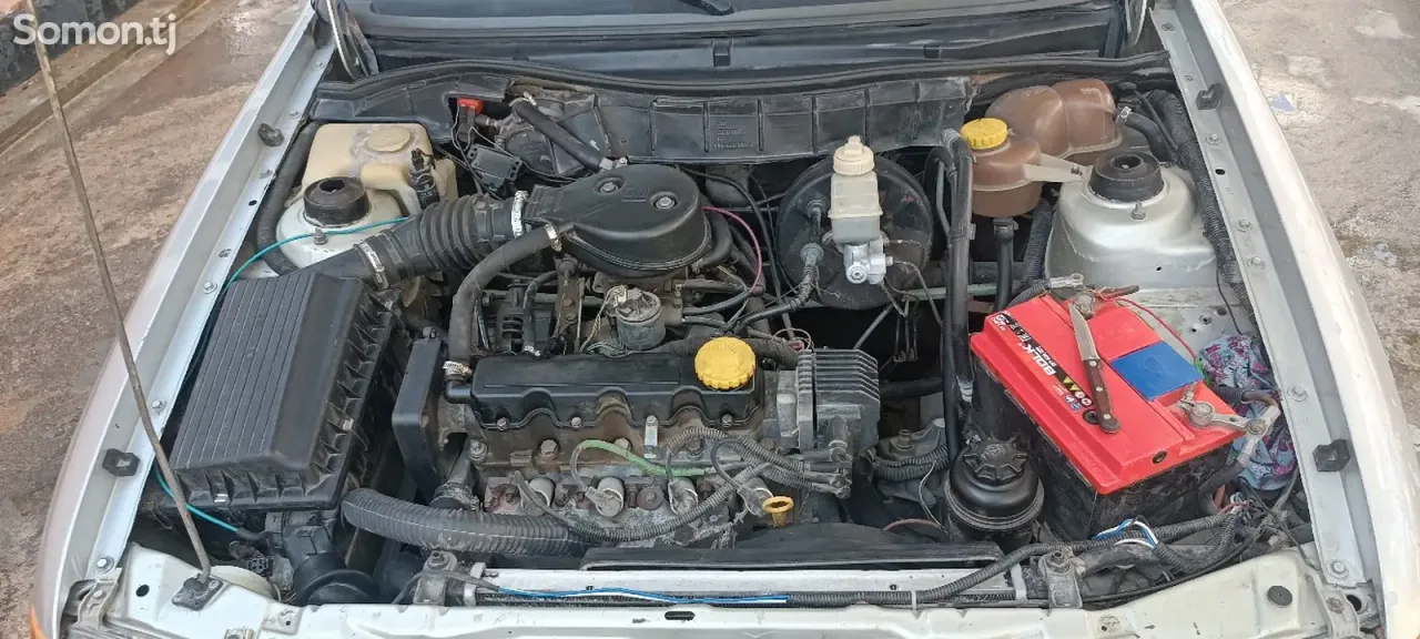 Opel Astra F 1992 · 1.6 MT