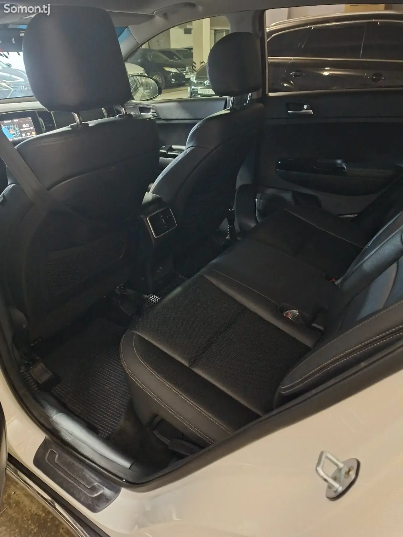 Kia Sportage 2015 · 2.0 AT