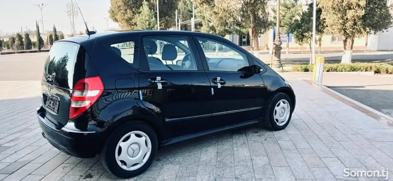 Mercedes-Benz A class 2006 · 1.8 MT