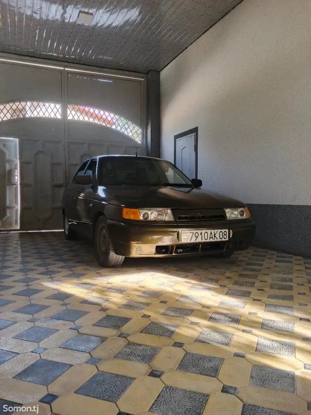 Lada (ВАЗ) 2110 2004 · 1.6 MT