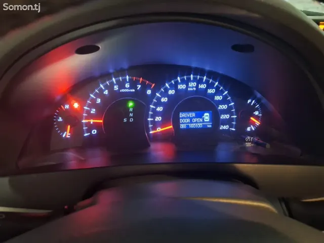 Toyota Camry 2011 · 2.5 AT