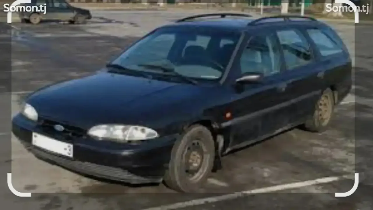 Ford Mondeo 1994 · 1.8 MT