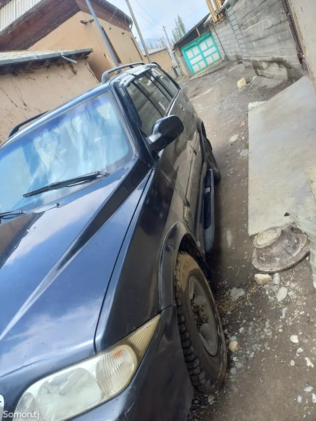 Ssang Yong Musso 1999 · MT