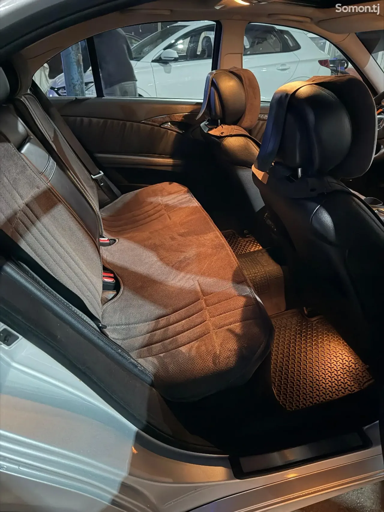 Mercedes-Benz E class 2007 · 3.5 AT
