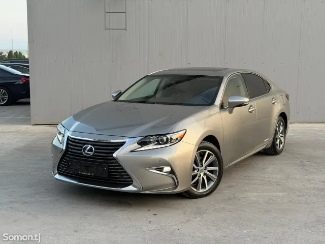 Lexus ES series 2016 · 2.5 AT