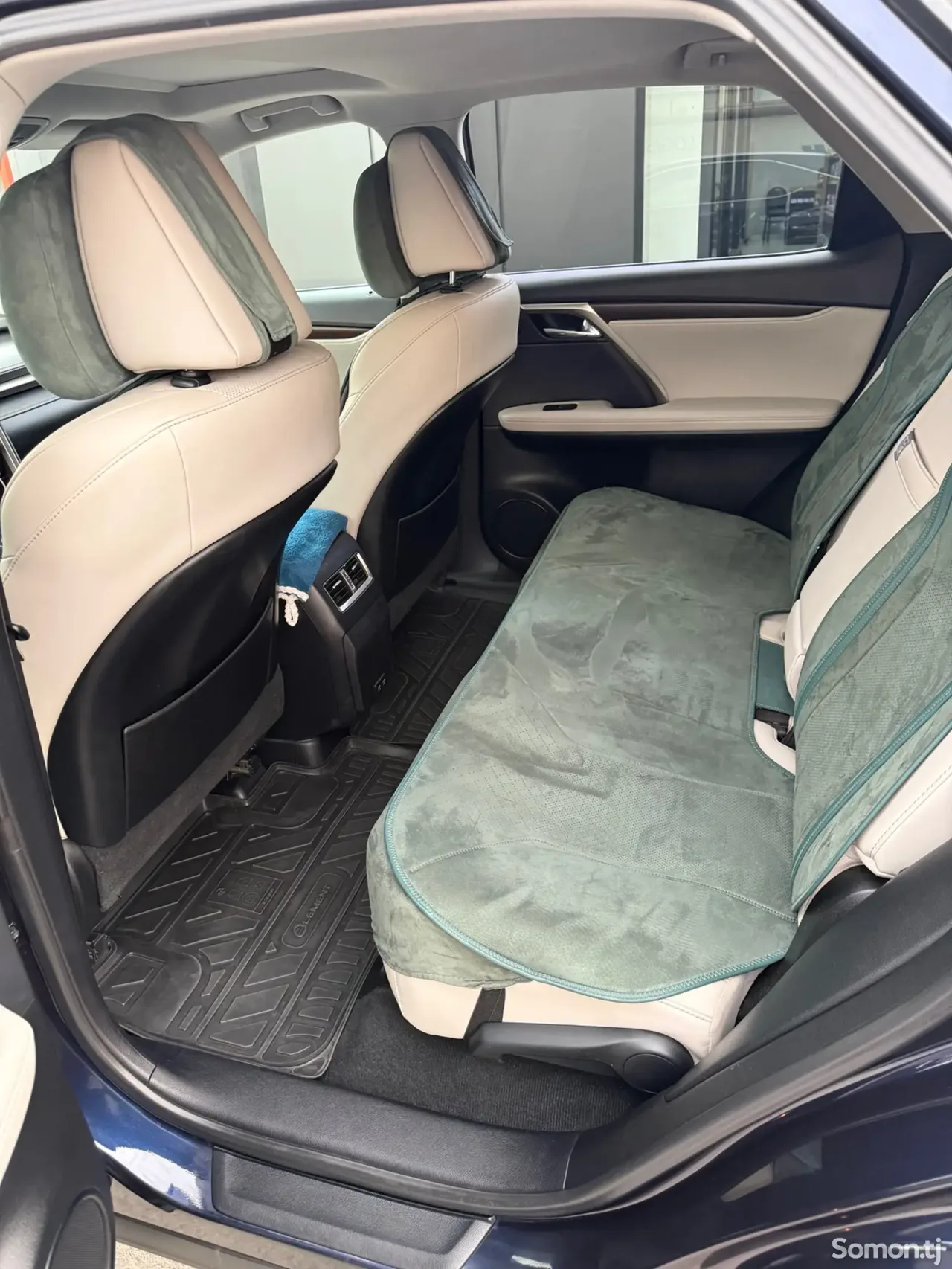 Lexus RX series 2021 · 3.5 AT
