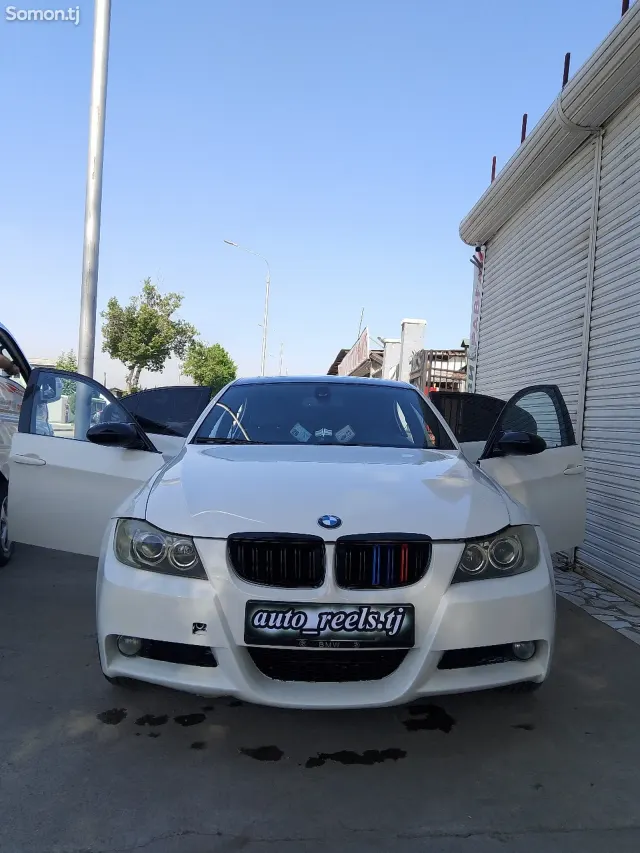 BMW M3 2008 · 2.0 AT