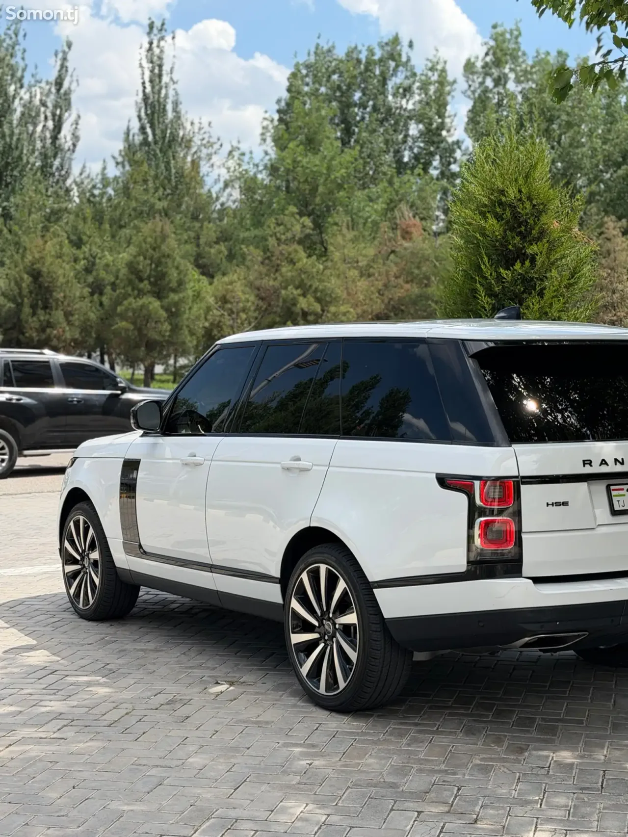 Land Rover Vogue 2019 · 3.0 AT