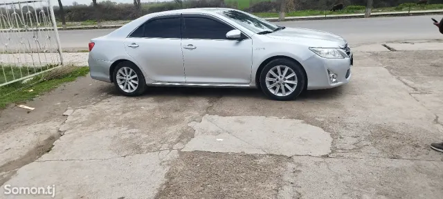 Toyota Camry 2014 · 2.5 AT