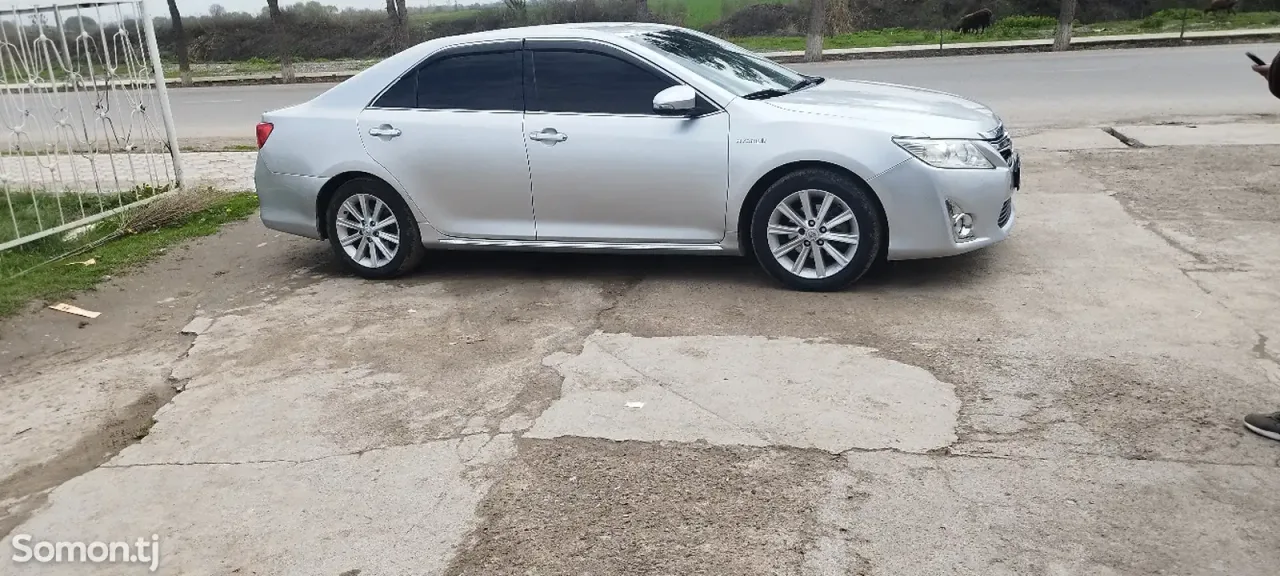 Toyota Camry 2014 · 2.5 AT