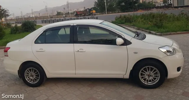 Toyota Belta 2007 · 1.3 AT