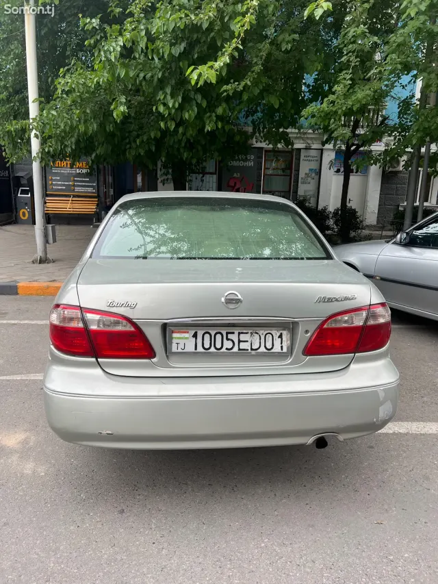Nissan Maxima 2004 · 3.0 MT