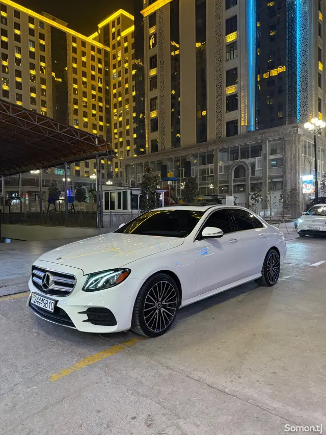 Mercedes-Benz E class 2017 · 2.0 AT