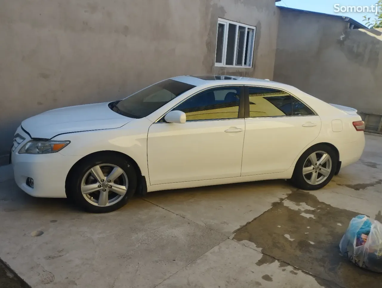 Toyota Camry 2011 · 2.5 AT