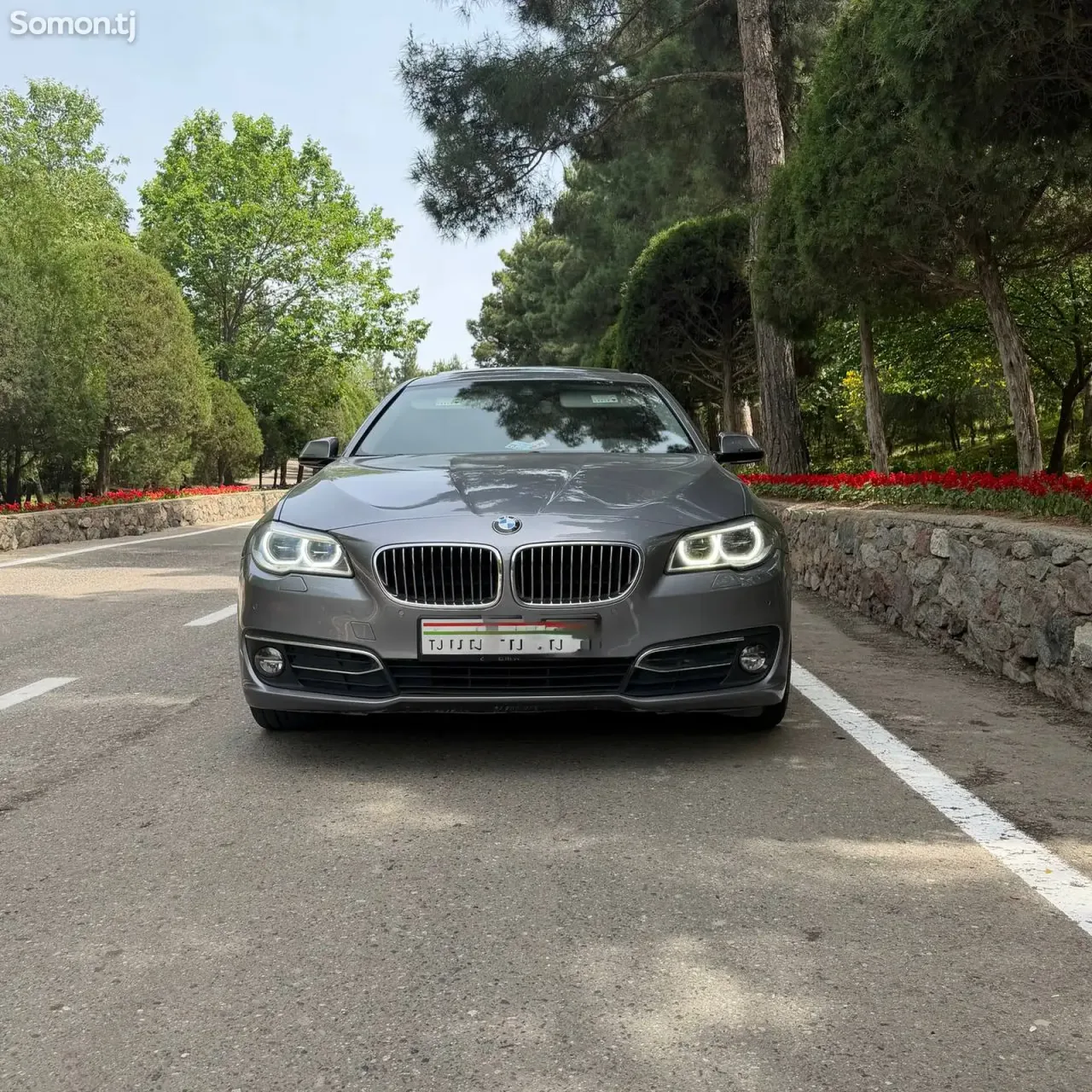BMW 5 series 2015 · 2.0 AT