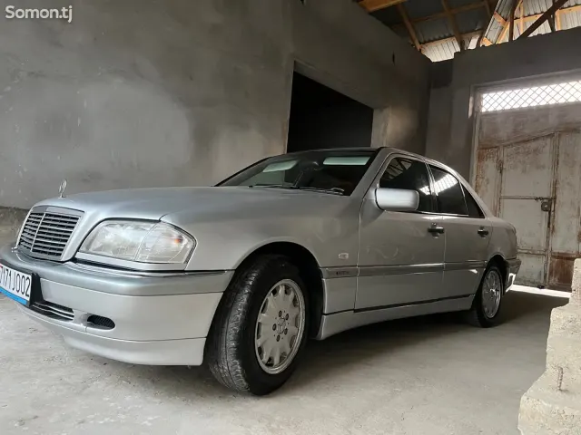 Mercedes-Benz C class 1998 · 1.8 AT