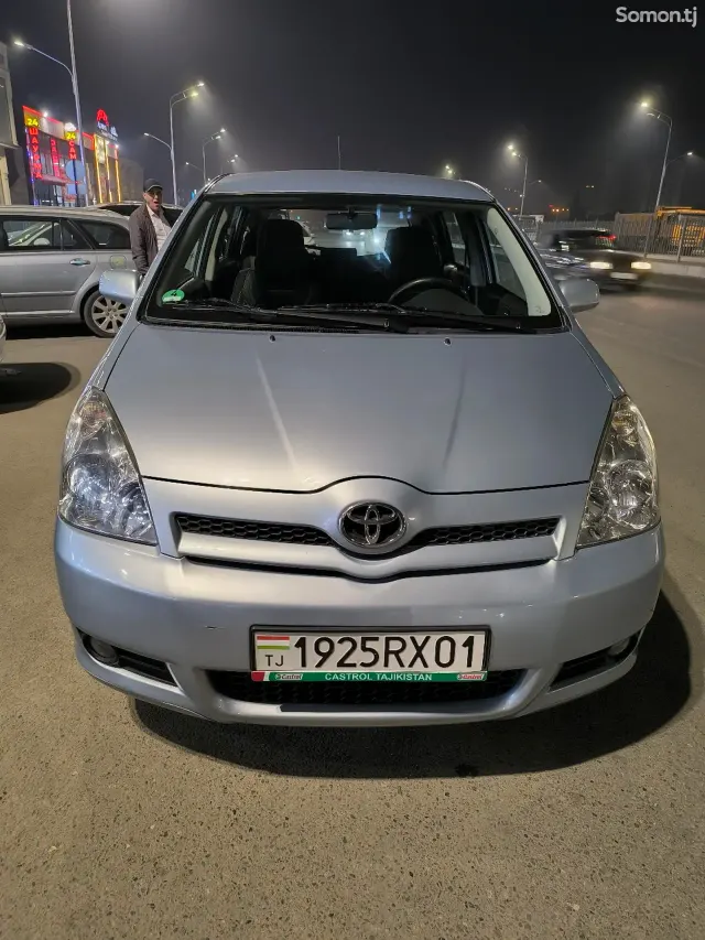 Toyota Verso 2006 · 1.8 MT