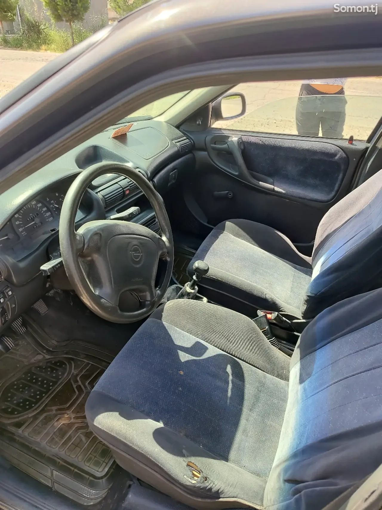 Opel Astra F 1996 · 1.6 MT