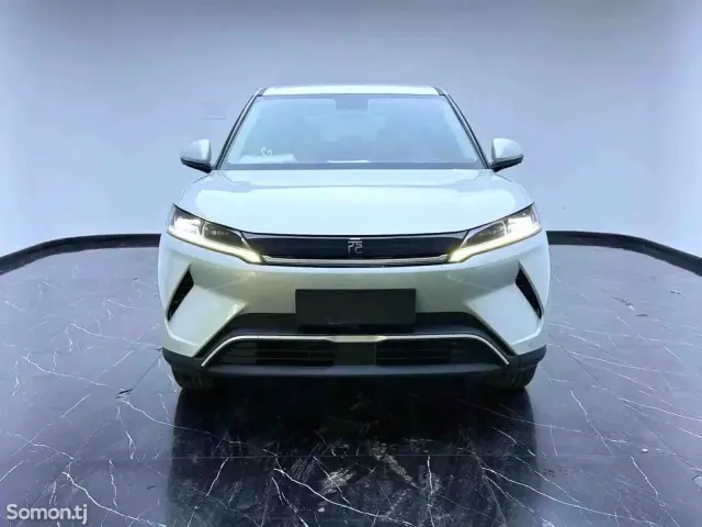 BYD Yuan Up 2025 · AT