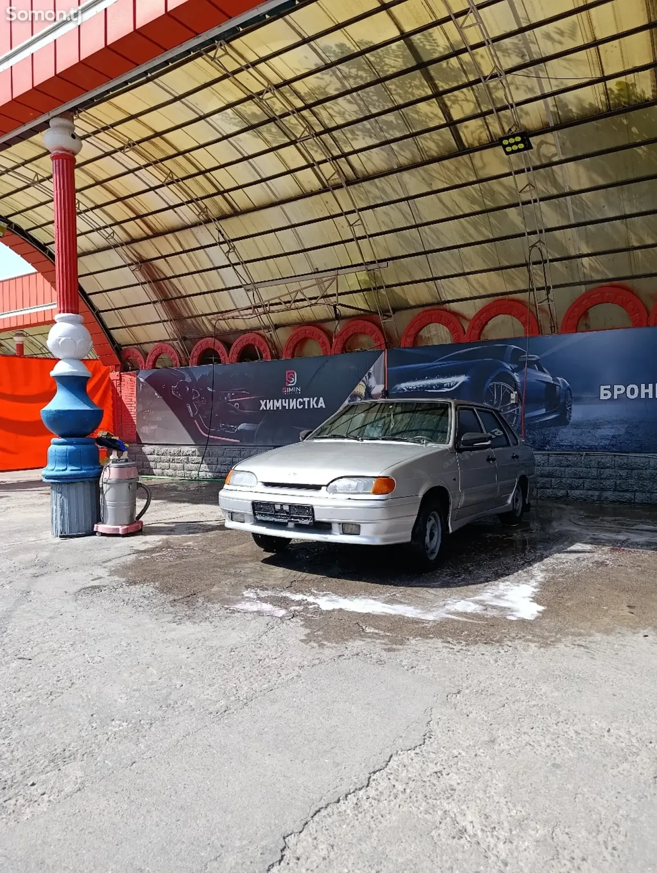 Lada (ВАЗ) 2115 2004 · 1.6 MT