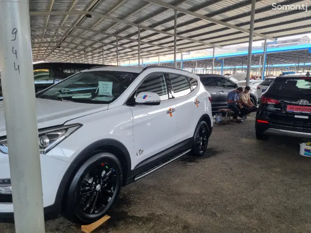 Hyundai Santa Fe 2015 · 2.0 AT