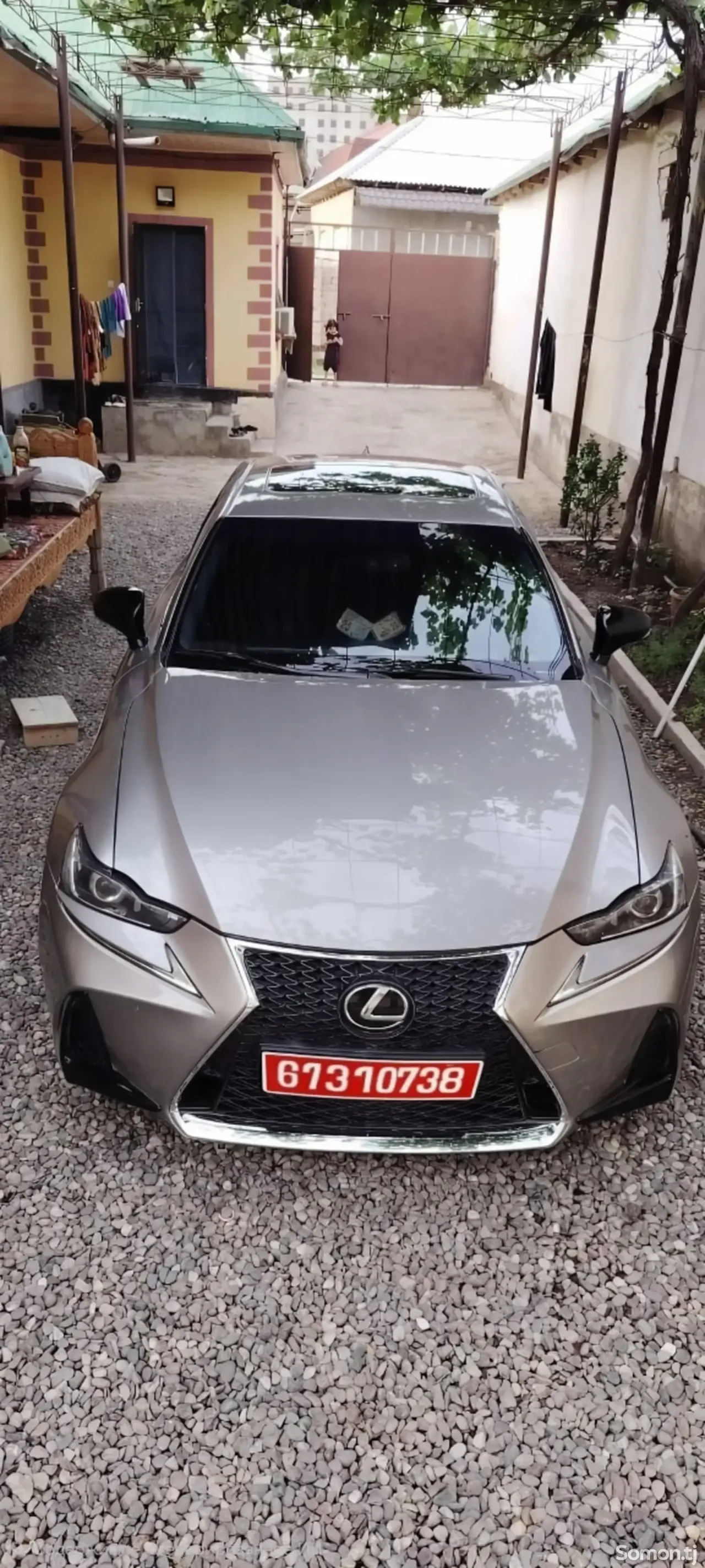 Lexus IS series 2014 · 3.5 AT