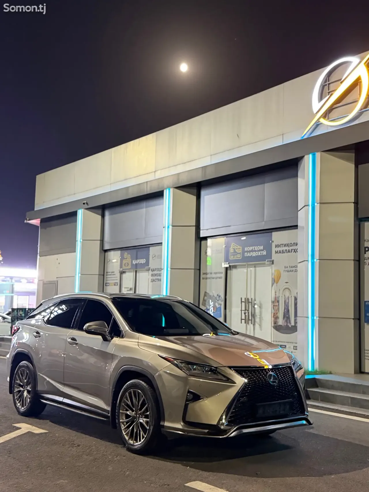 Lexus RX series 2018 · 3.5 AT