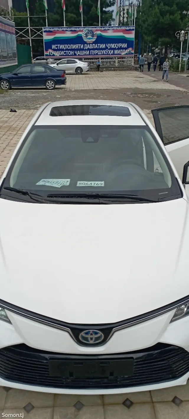 Toyota Corolla 2019 · 1.8 AT