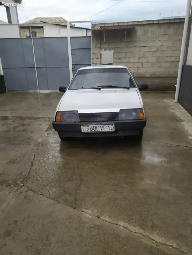 Lada (ВАЗ) 21099 1998 · 1.3 MT