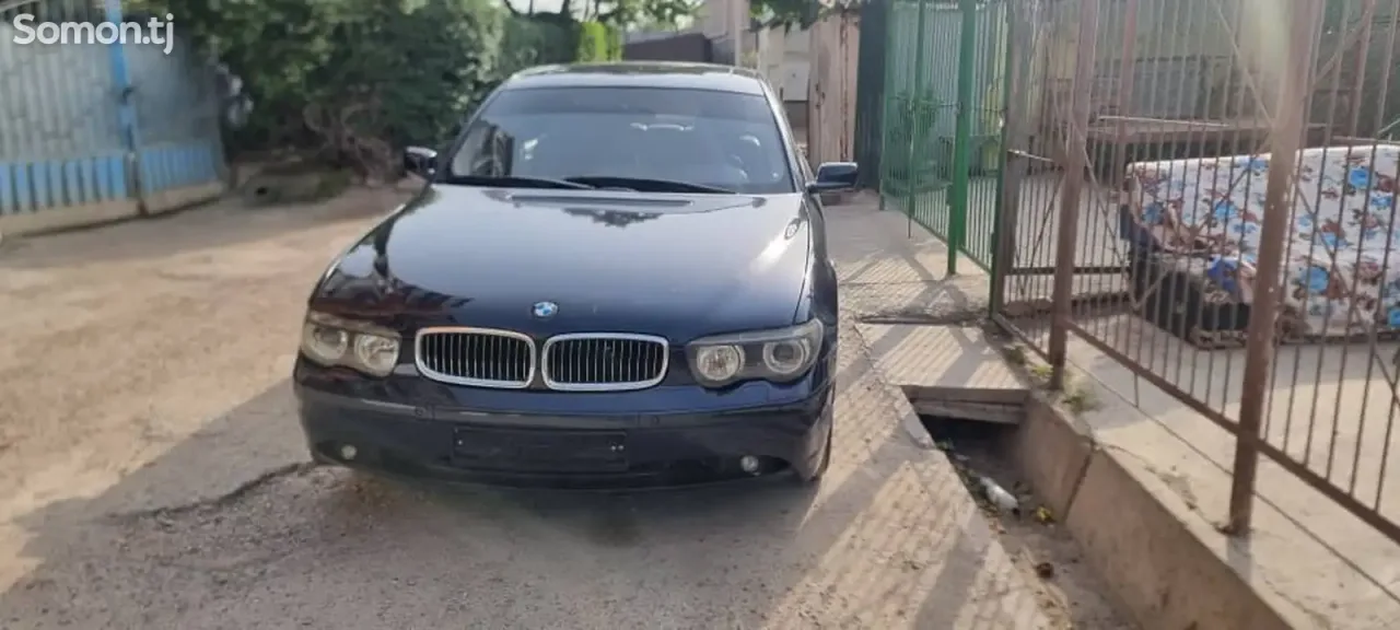 BMW 7 series 2004 · 4.5 AT