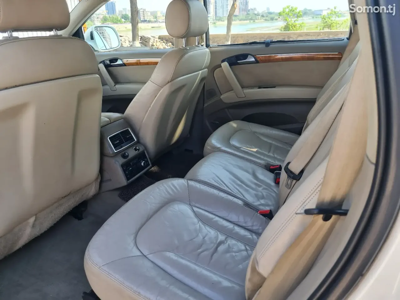 Audi Q7 2009 · 3.0 AT