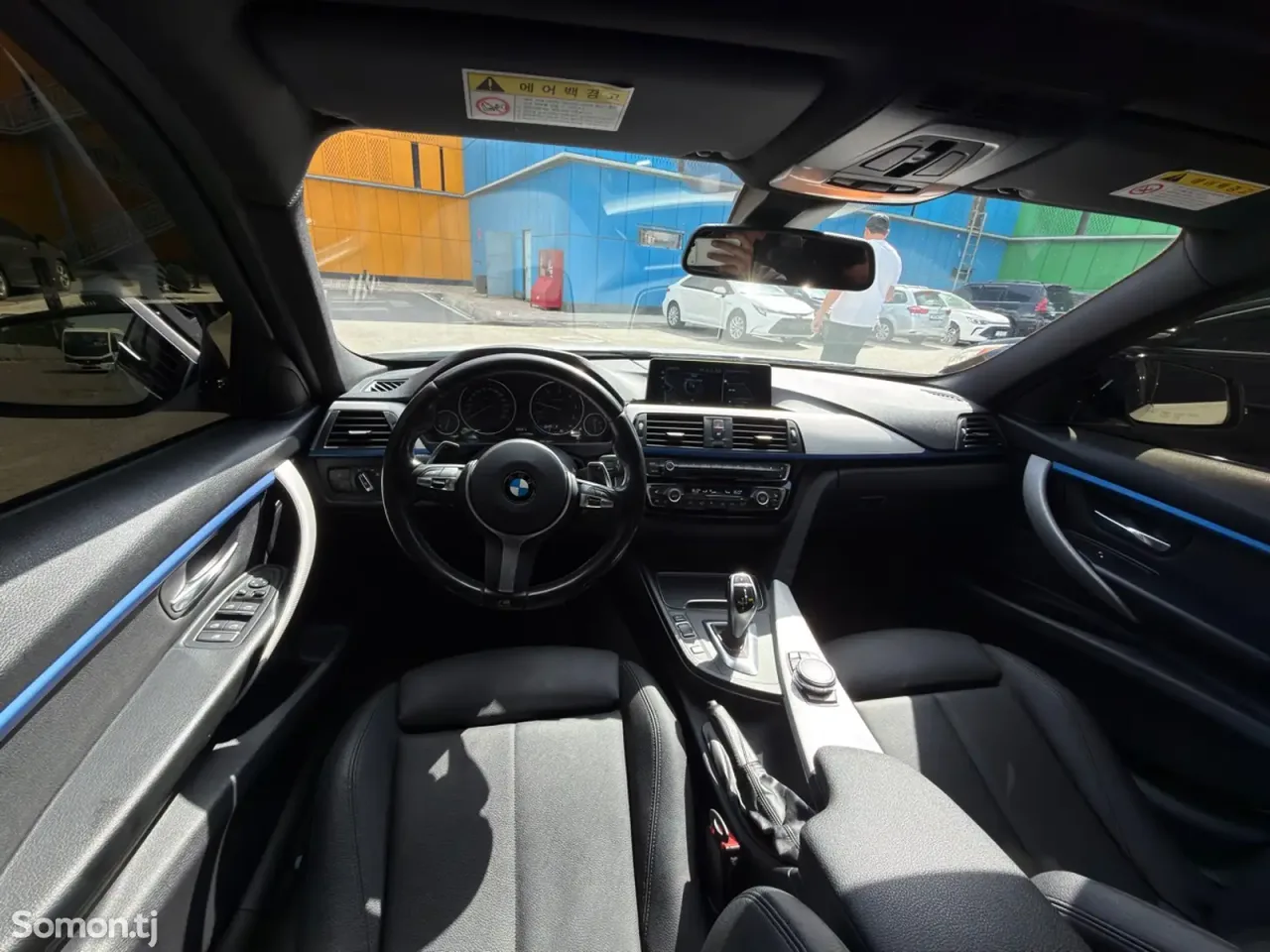 BMW 3 series 2017 · 2.0 AT