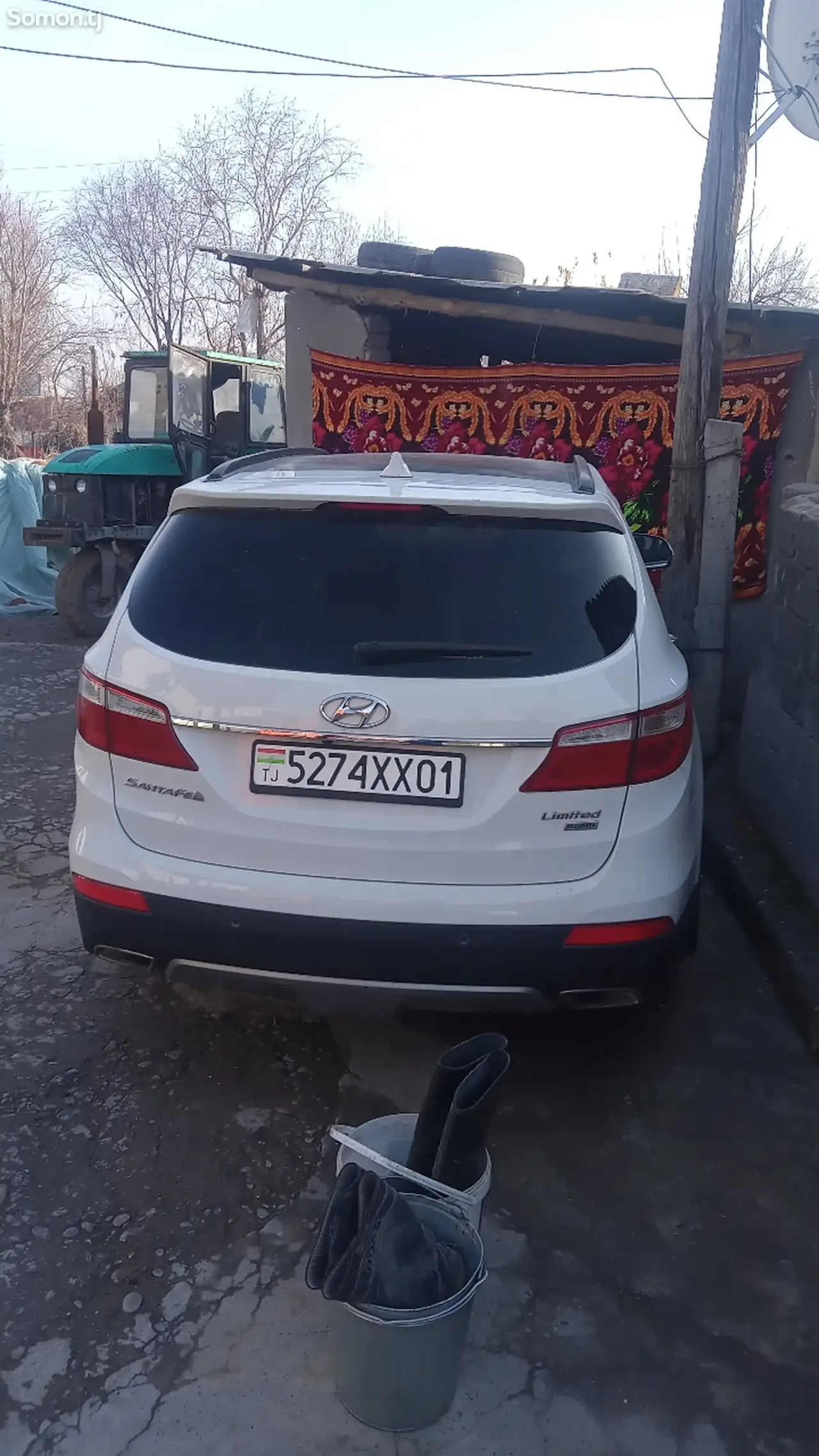 Hyundai Santa Fe 2015 · 3.3 AT